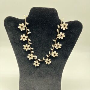 Handmade Floral Colourful & Shiny Beaded Necklace